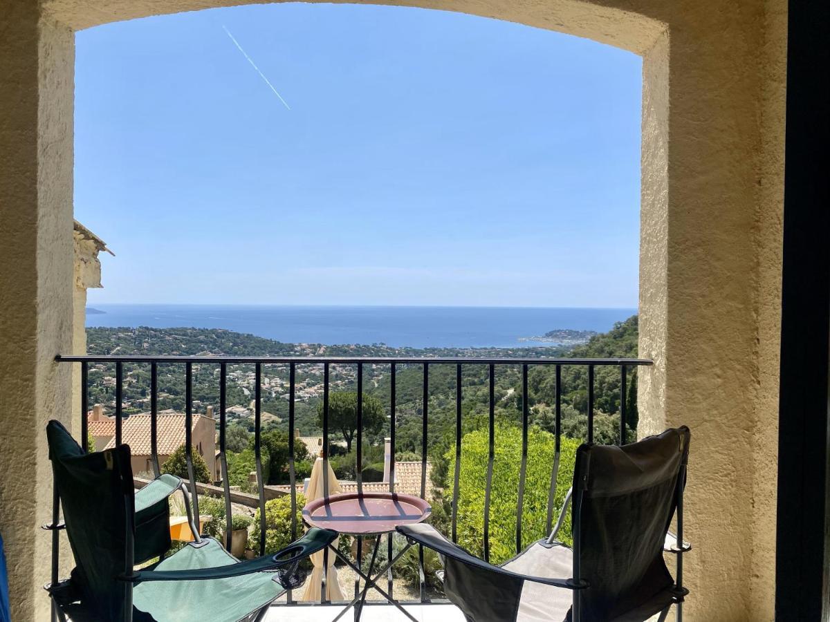 Villa Baievue Cavalaire-sur-Mer Eksteriør bilde